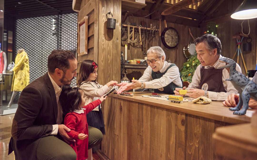 With Timeless Traditions and Joyful Celebrations, The Peninsula Welcomes Guests Around the Globe “Home” for the Holidays